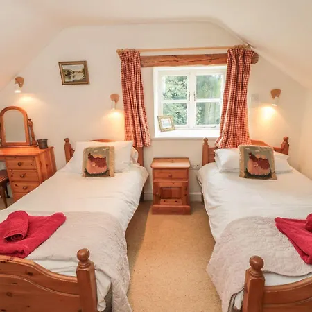 Pond Cottage, Pickering Holiday home